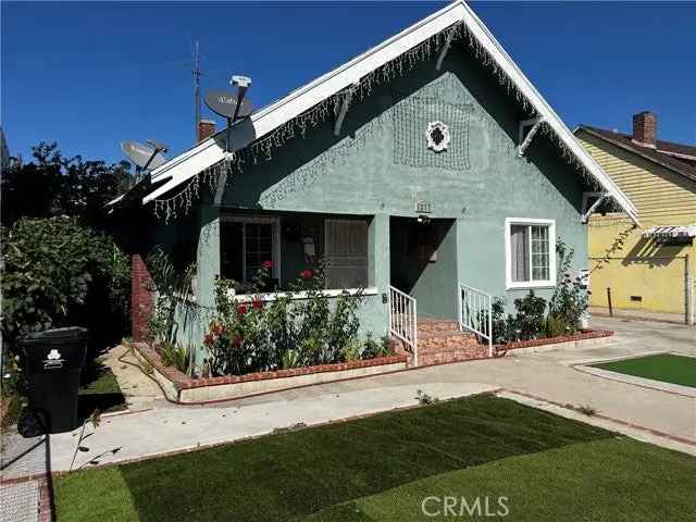 Multi-family house For Sale in Los Angeles, California