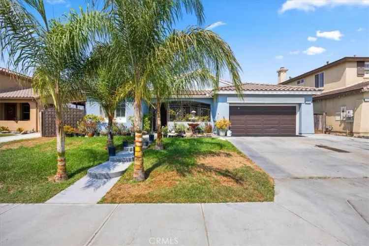 Single-family house For Sale in 2761, Azalea Avenue, San Jacinto, California