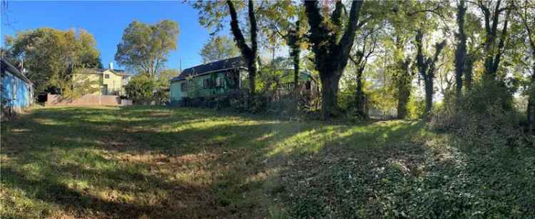 Land For Sale in 131, Haygood Avenue Southeast, Atlanta, Georgia