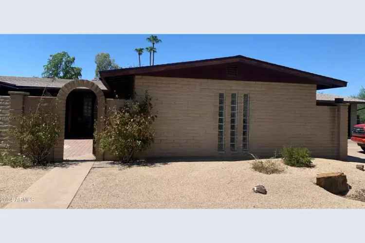 Single-family house For Sale in 7131, East Cholla Street, Scottsdale, Arizona