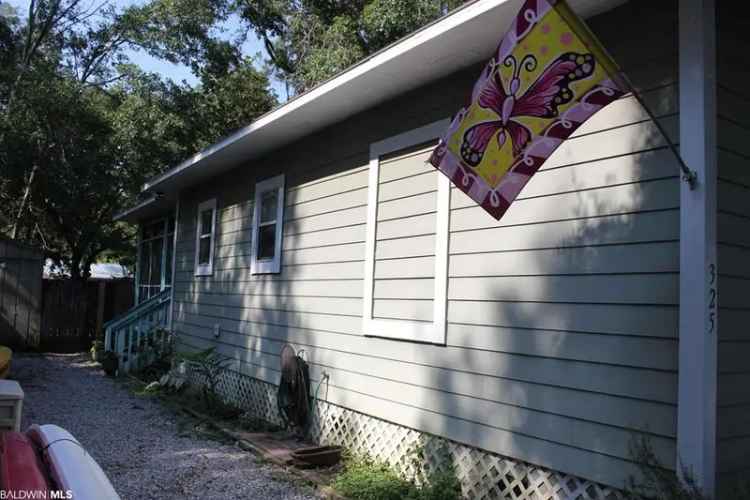 Single-family house For Sale in Gulf Shores, Alabama