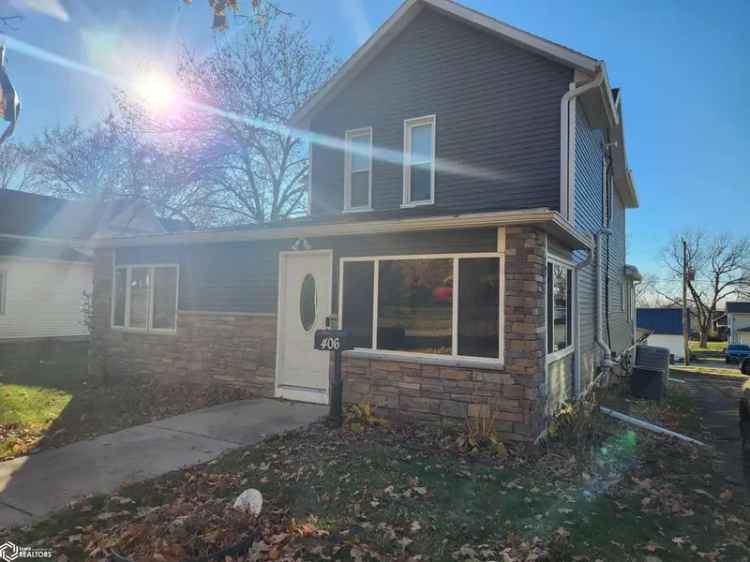 Single-family house For Sale in 406, Moorehead Street, Ida Grove, Iowa