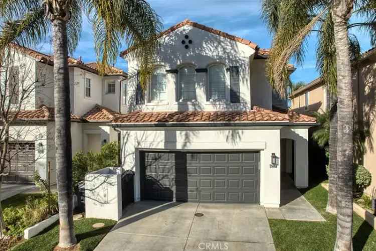 Single-family house For Sale in 24845, Calle Cedro, Calabasas, California