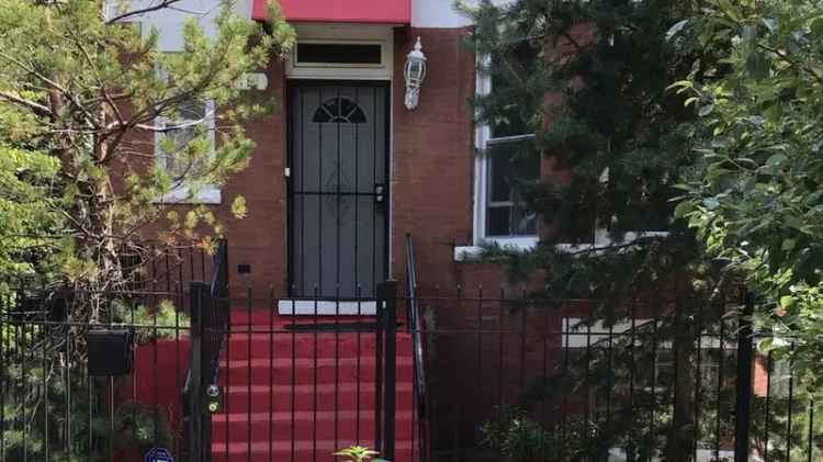 Single-family house For Sale in 1113, South Saint Louis Avenue, Chicago, Illinois