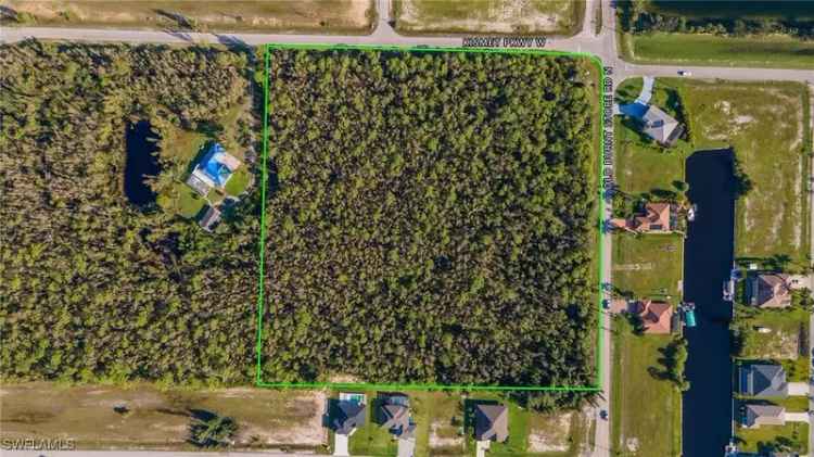 Land For Sale in 3926, Kismet Parkway West, Cape Coral, Florida