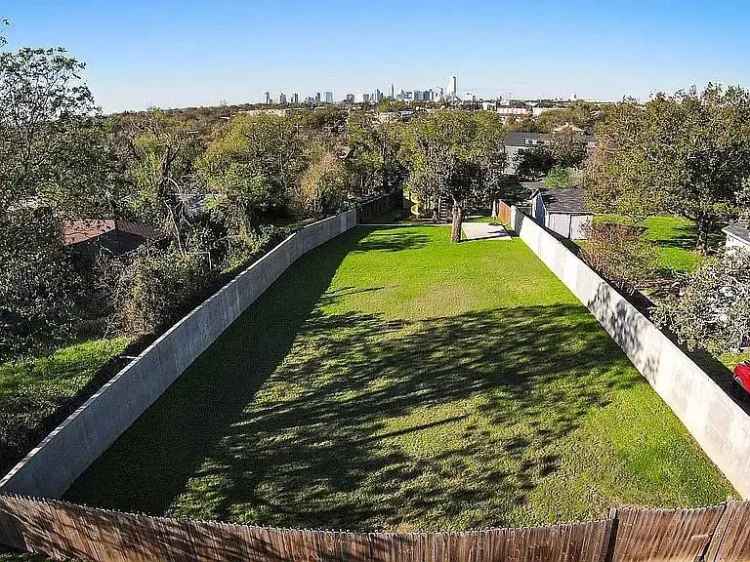 Land For Sale in 1902, Greenwood Avenue, Austin, Texas