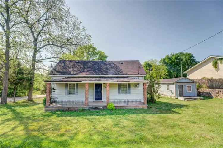 Multi-family house For Sale in 4105, Washington Street Southwest, Covington, Georgia