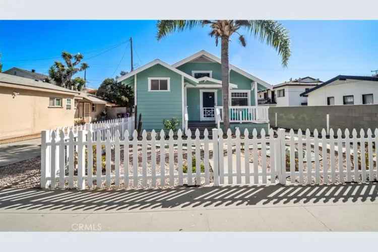 Single-family house For Sale in Long Beach, California