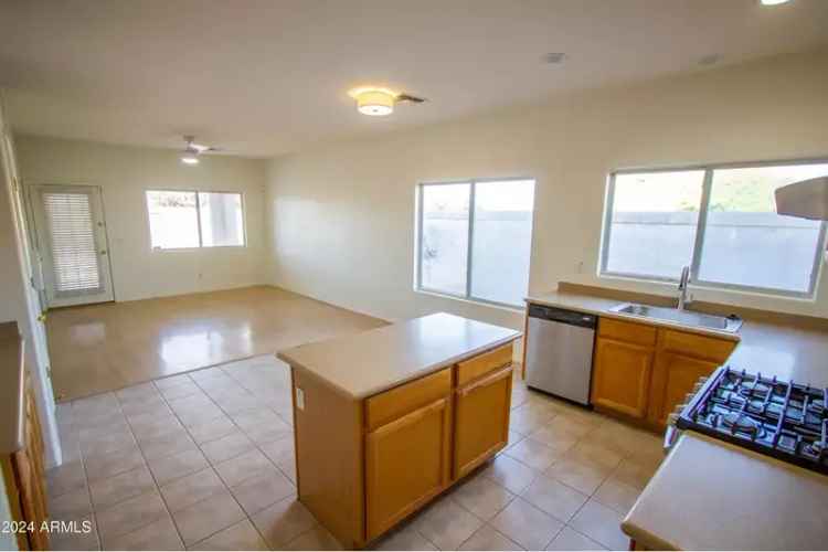 Single-family house For Sale in 162, North 116th Lane, Avondale, Arizona