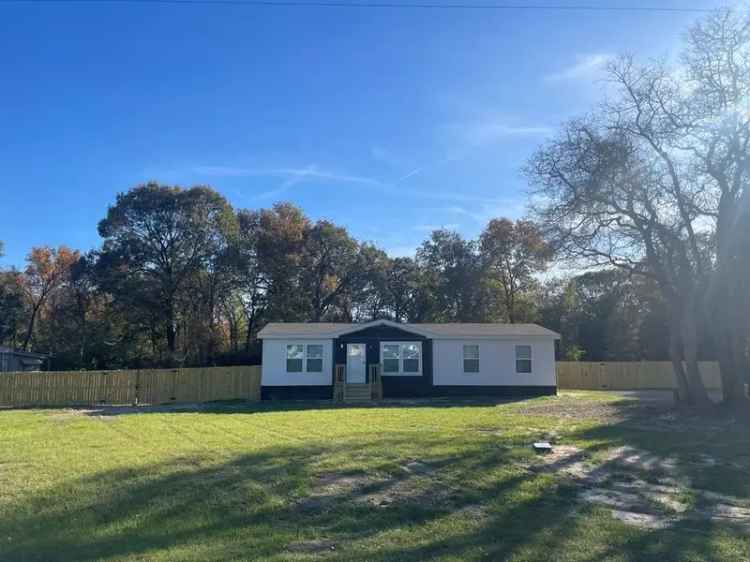 Single-family house For Sale in 7839, Two Mile Circle, Texas