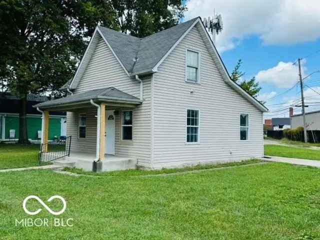 Single-family house For Sale in 1324, West 28th Street, Indianapolis, Indiana