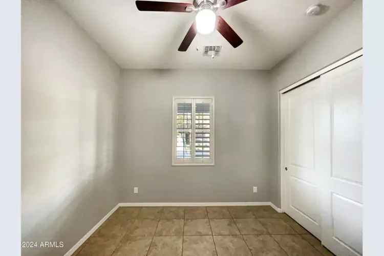 Single-family house For Sale in 10559, East Simone Avenue, Mesa, Arizona