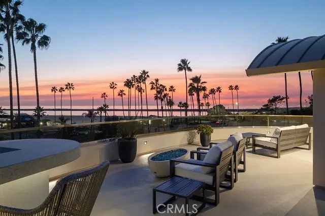 Single-family house For Sale in 3000, Breakers Drive, Newport Beach, California