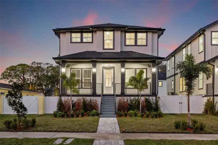 Single-family house For Sale in 135, 48th Avenue North, Saint Petersburg, Florida