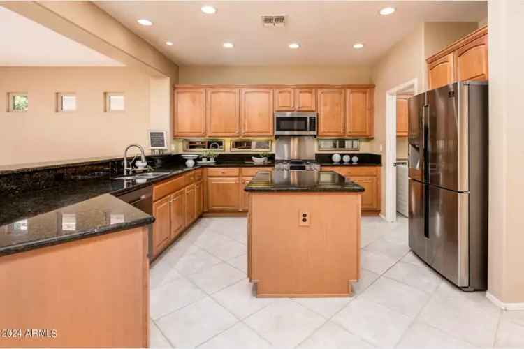 Single-family house For Sale in 13747, West Nogales Drive, Sun City West, Arizona