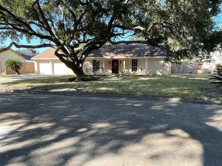 Single-family house For Sale in Texas