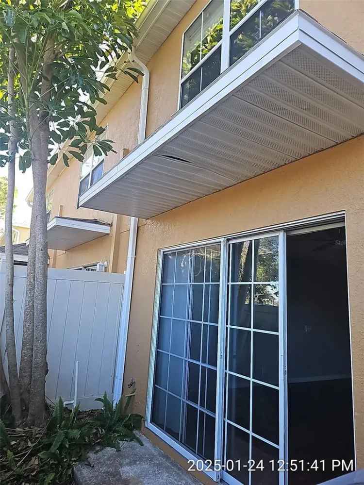 House For Sale in Clearwater, Florida