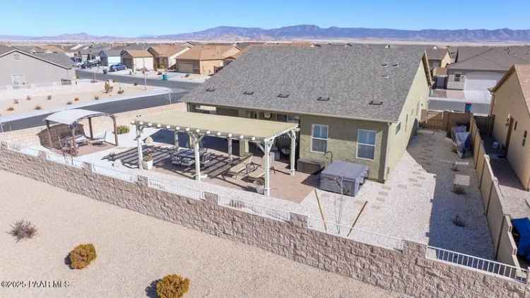 Single-family house For Sale in Prescott Valley, Arizona