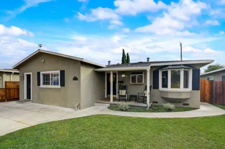 Single-family house For Sale in 1464, Blackstone Avenue, San Jose, California