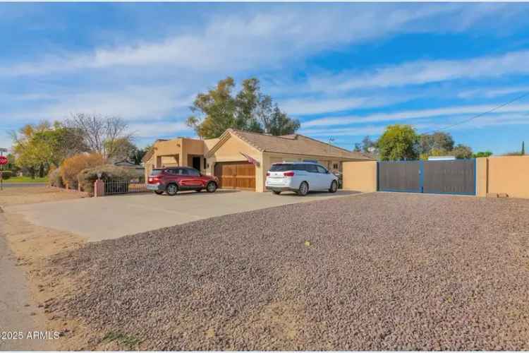 Single-family house For Sale in Glendale, Arizona