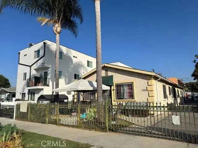 Multi-family house For Sale in 1323, West 58th Street, Los Angeles, California