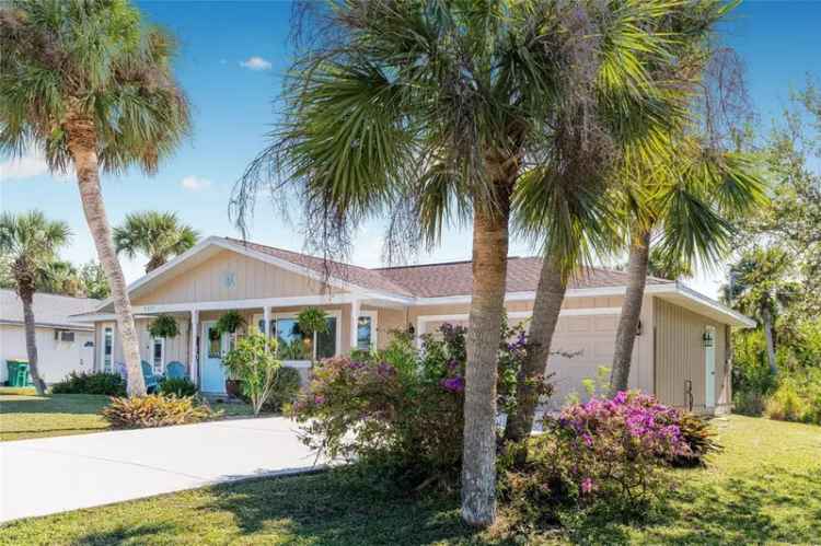 Single-family house For Sale in Englewood, Florida