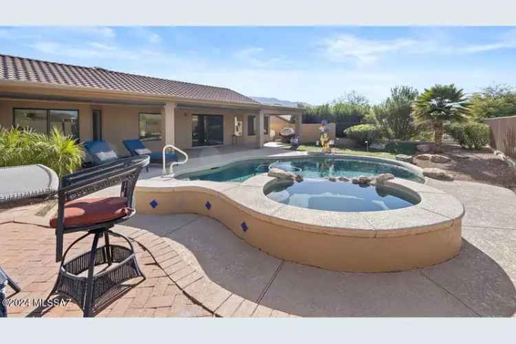 Single-family house For Sale in Saddlebrooke, Arizona