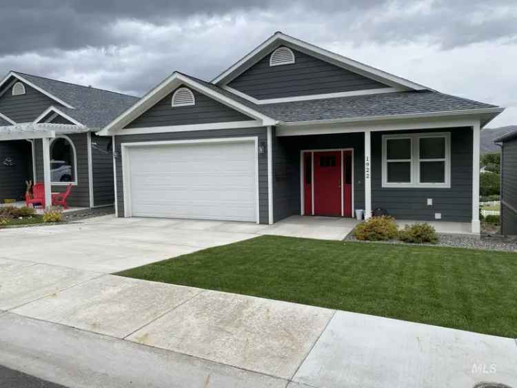 Single-family house For Sale in 1922, Carol Drive, Lewiston, Idaho