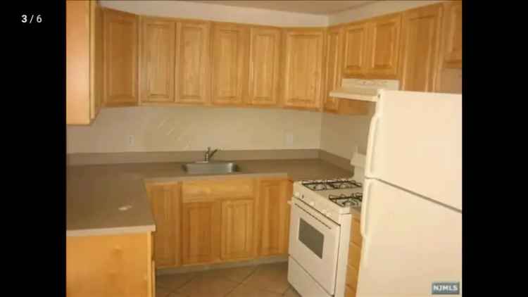 2 Bedroom Apartment for Rent Available January 1st