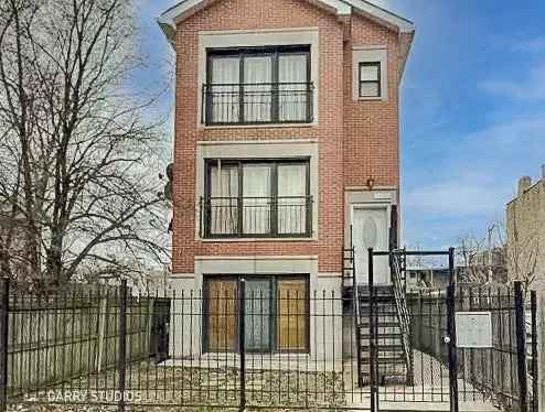 Multi-family house For Sale in 1532, South Saint Louis Avenue, Chicago, Illinois