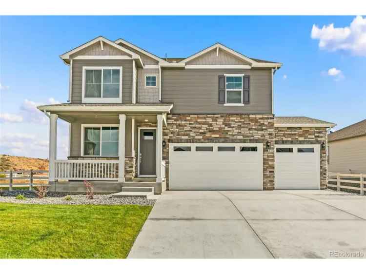 Single-family house For Sale in Thornton, Colorado