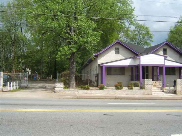 Single-family house For Sale in 916, Metropolitan Parkway Southwest, Atlanta, Georgia