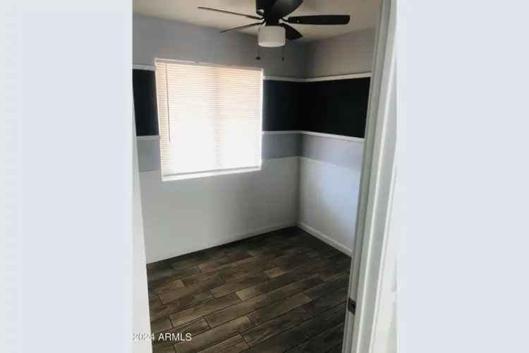 Duplex For Sale in 1402, East Dana Avenue, Mesa, Arizona