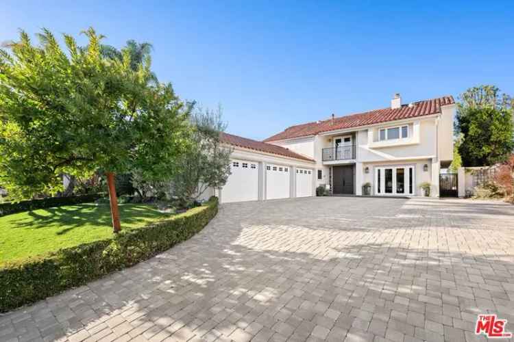 Single-family house For Sale in 23325, Park Hacienda, Calabasas, California