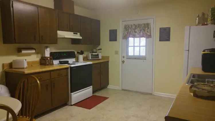 Multi-family house For Sale in Tallahassee, Florida