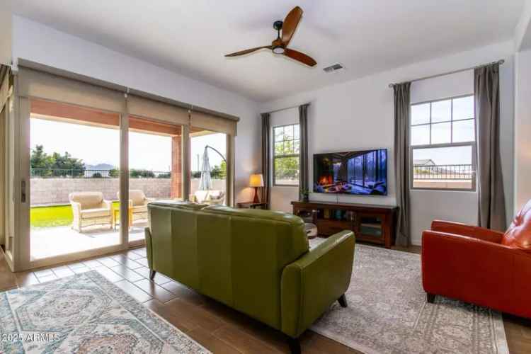 Single-family house For Sale in 19087, East Walnut Court, Queen Creek, Arizona