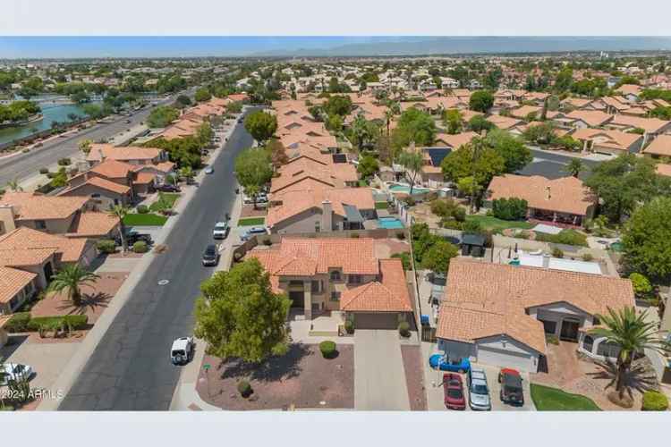 Single-family house For Sale in 2944, North Meadow Lane, Avondale, Arizona