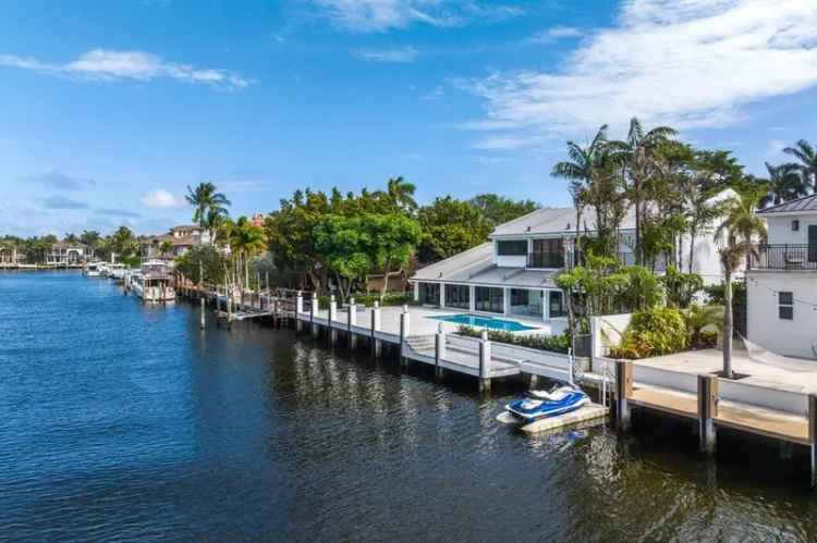 Single-family house For Sale in Delray Beach, Florida