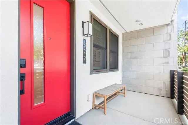 Condo For Sale in Orange, California