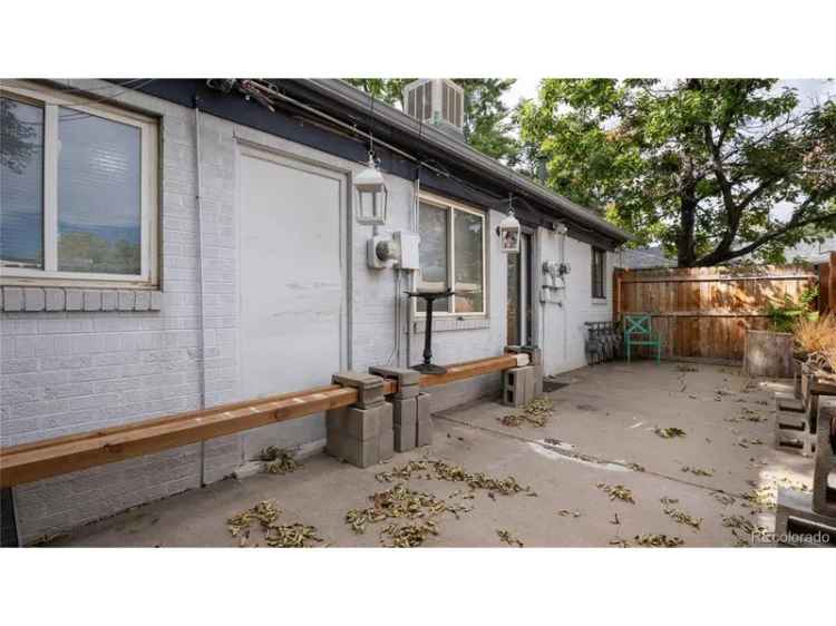 Multi-family house For Sale in 1600, Carr Street, Lakewood, Colorado