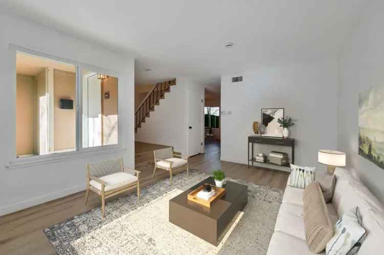 Condo For Sale in 5411, Broadway, Sacramento, California