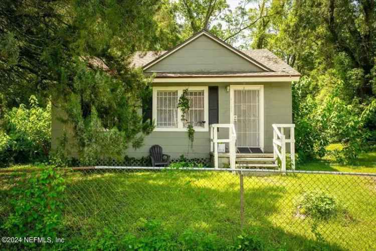 Single-family house For Sale in 3132, 2nd Street Circle, Jacksonville, Florida