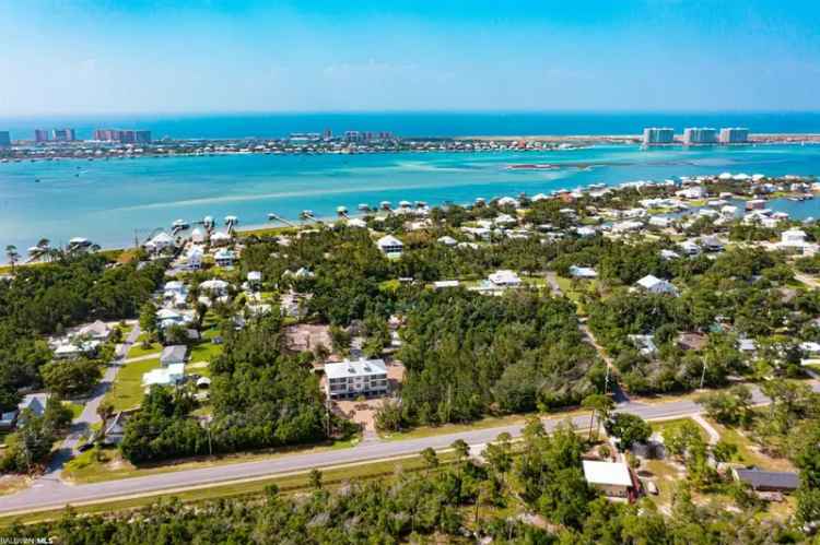 Single-family house For Sale in Orange Beach, Alabama