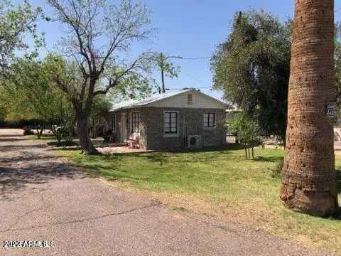 Multi-family house For Sale in 4446, North Longview Avenue, Phoenix, Arizona