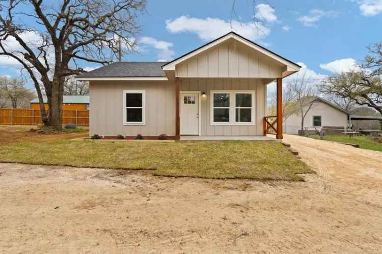 Single-family house For Sale in 103, Red Oak Street, Seguin, Texas