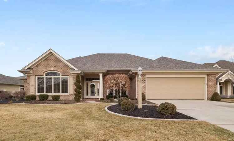 Condo For Sale in 8915, Crestfield Court, Fort Wayne, Indiana