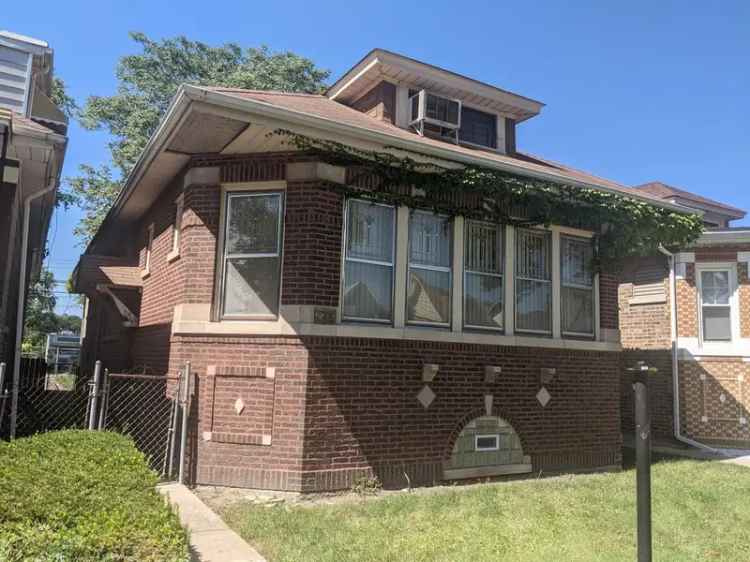 Single-family house For Sale in 10440, South Sangamon Street, Chicago, Illinois