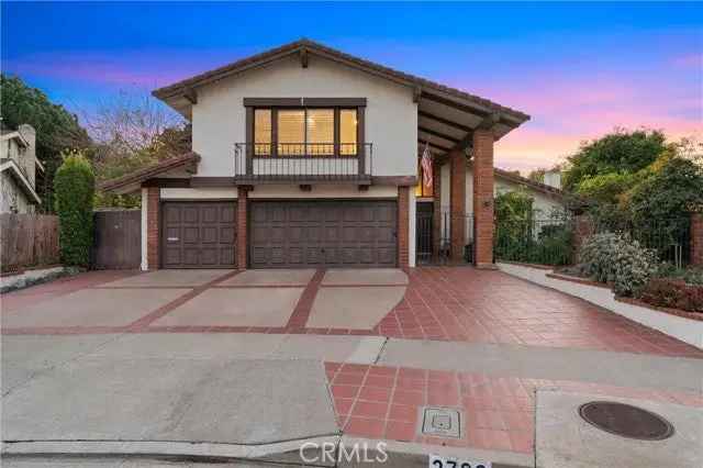 Single-family house For Sale in 2709, Sandpiper Drive, Costa Mesa, California