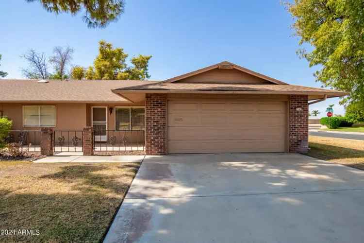 House For Sale in 15462, North Lakeforest Drive, Sun City, Arizona