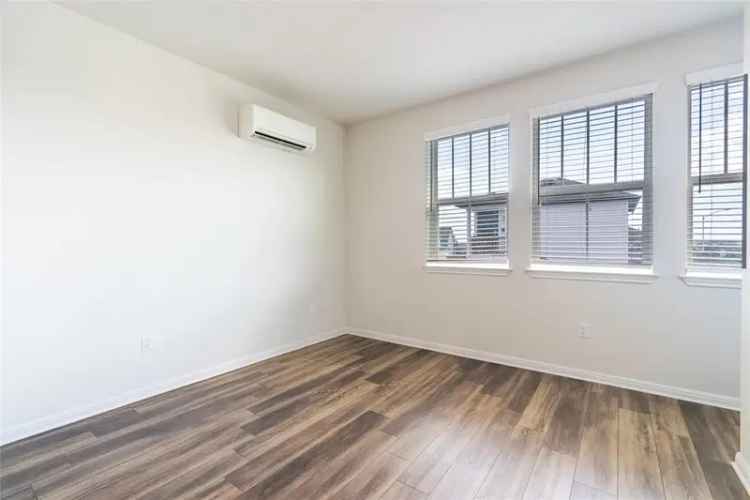 Apartment For Rent in Texas